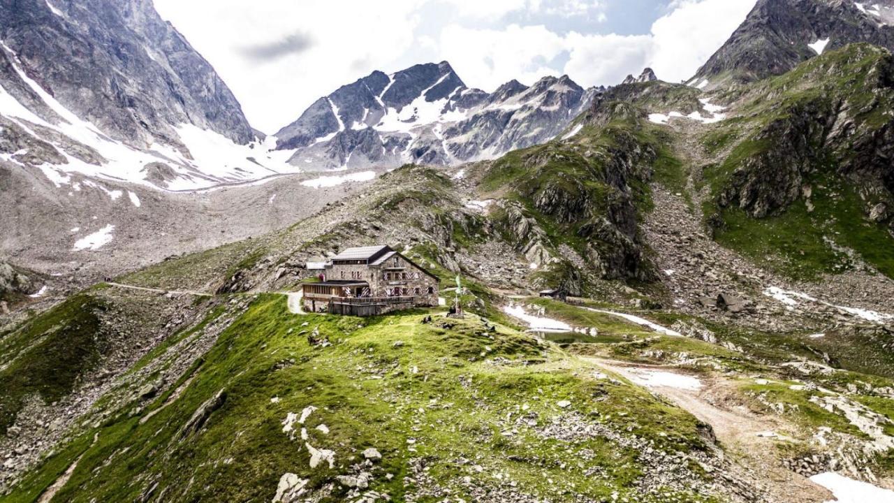 Haus Fischer เพทท์นอย อัม อาร์ลแบร์ก ภายนอก รูปภาพ
